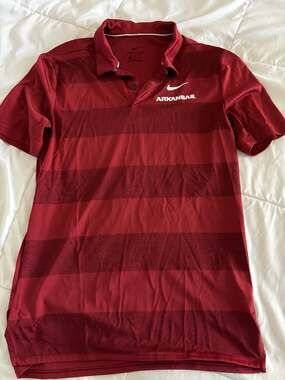 Nike Dri-Fit Arkansas Razorbacks Men's Striped Short Sleeve Polo Shirt